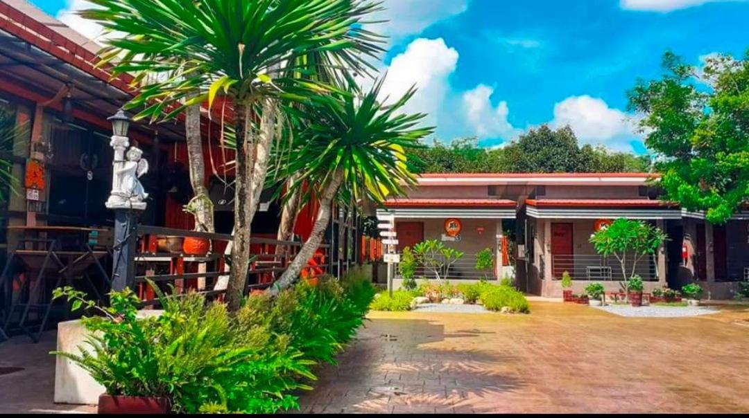Jb Grand Resort Nakhon Si Thammarat Luaran gambar
