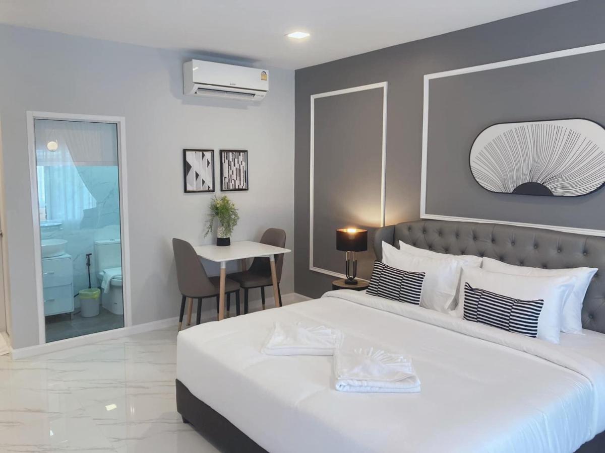 Jb Grand Resort Nakhon Si Thammarat Luaran gambar